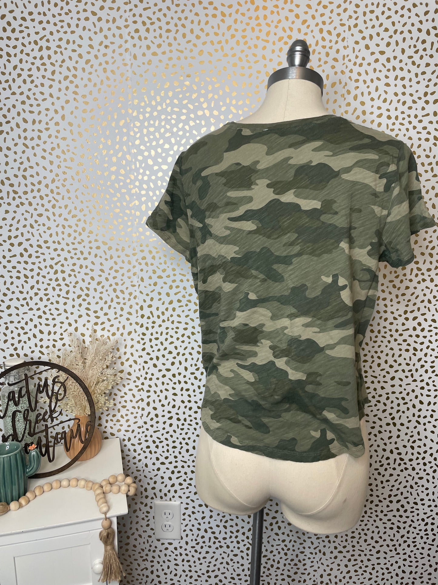 Old Navy Large *FINAL SALE*