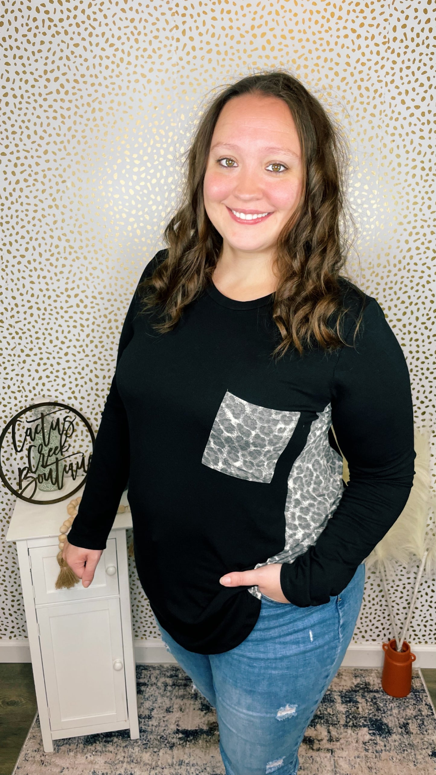 Contrast Side Panel Leopard Front Pocket Top