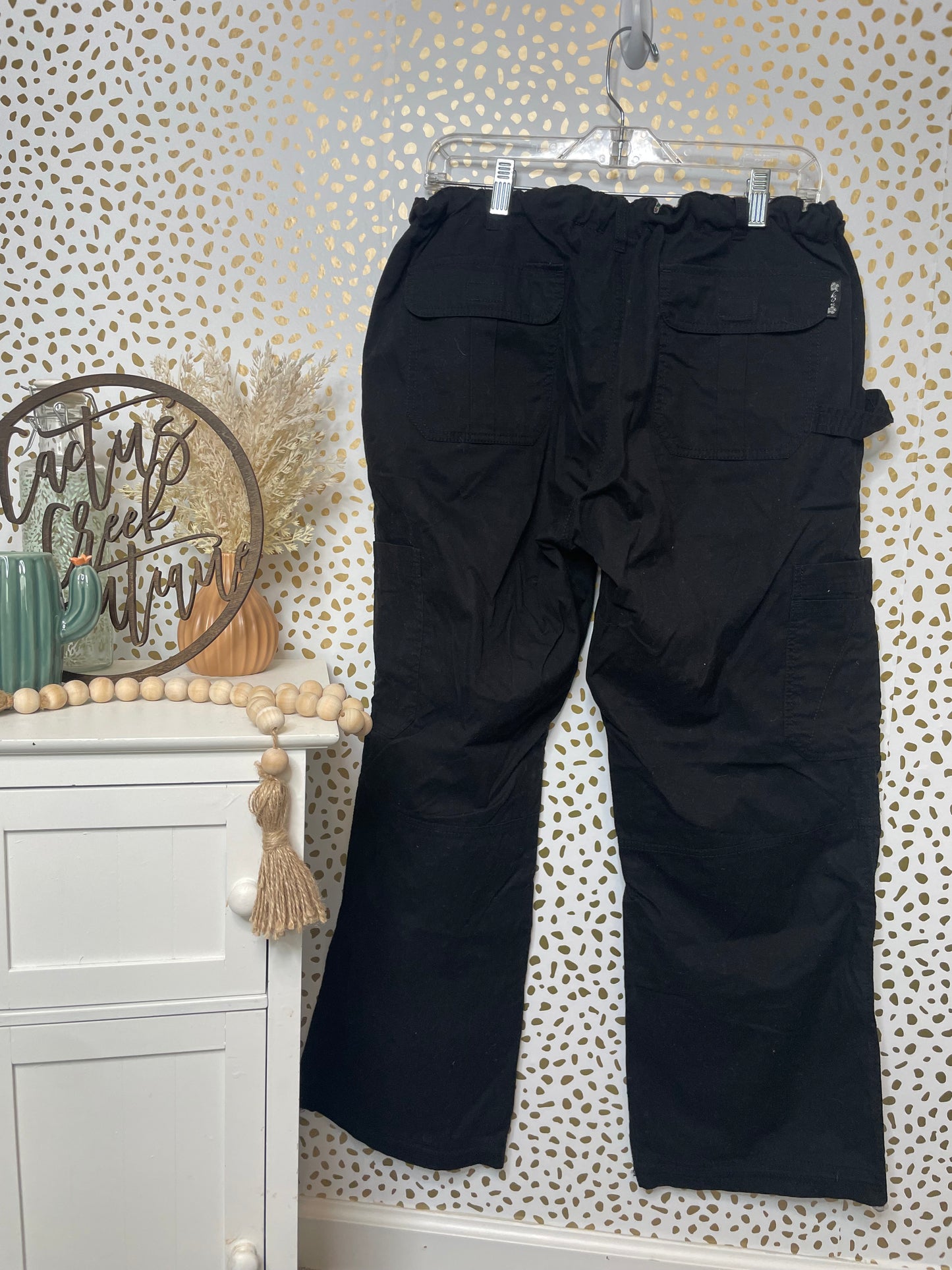Koi Large Petite Scrub pants *FINAL SALE*
