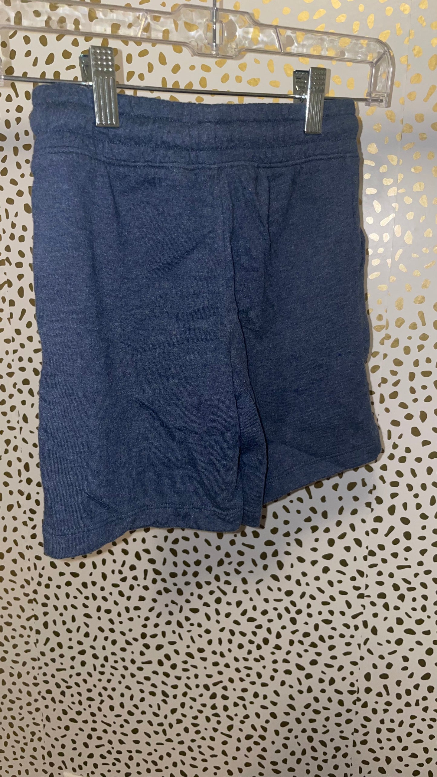 Boys shorts size 6/7 *final sale*