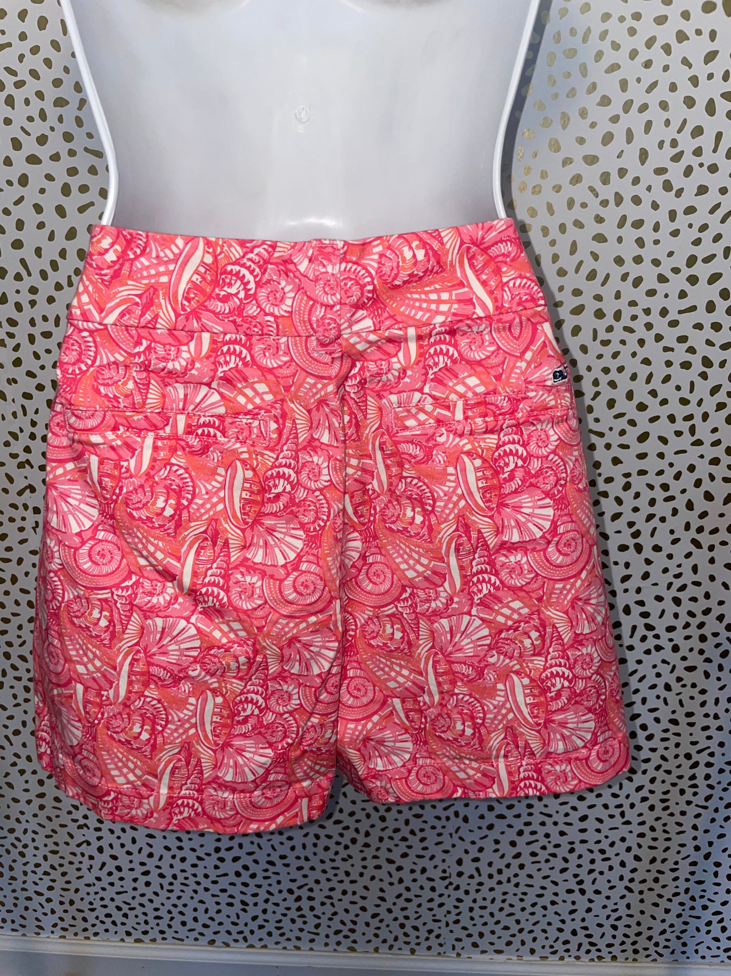 Vineyard vines shorts size 2 *final sale*