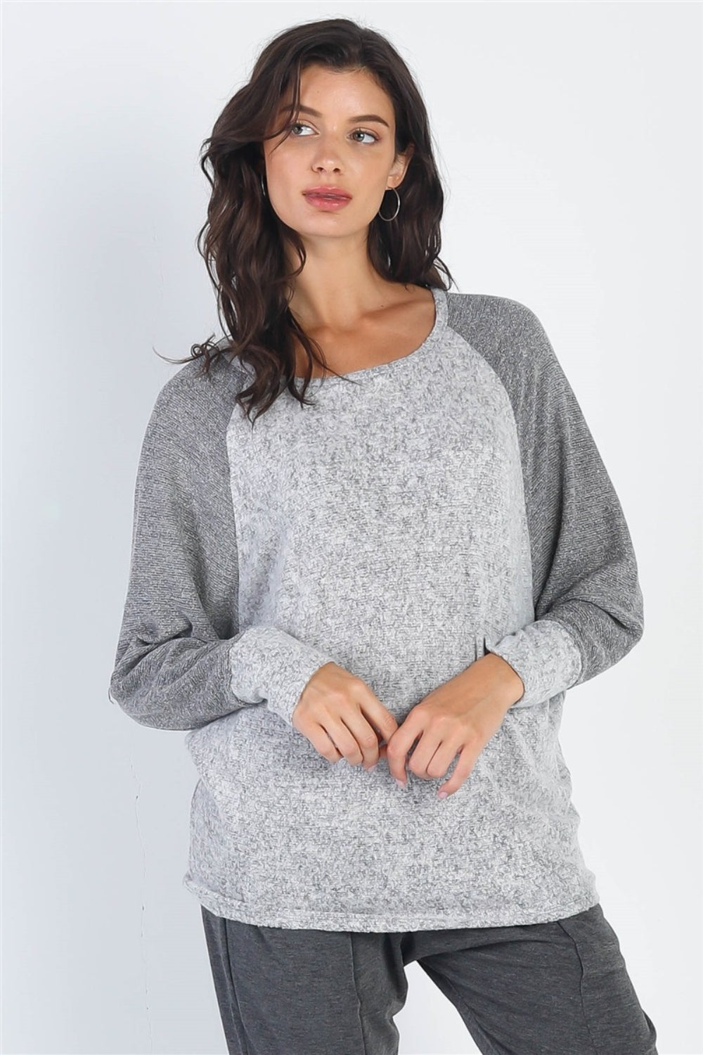 Round Neck Long Sleeve Contrast Top