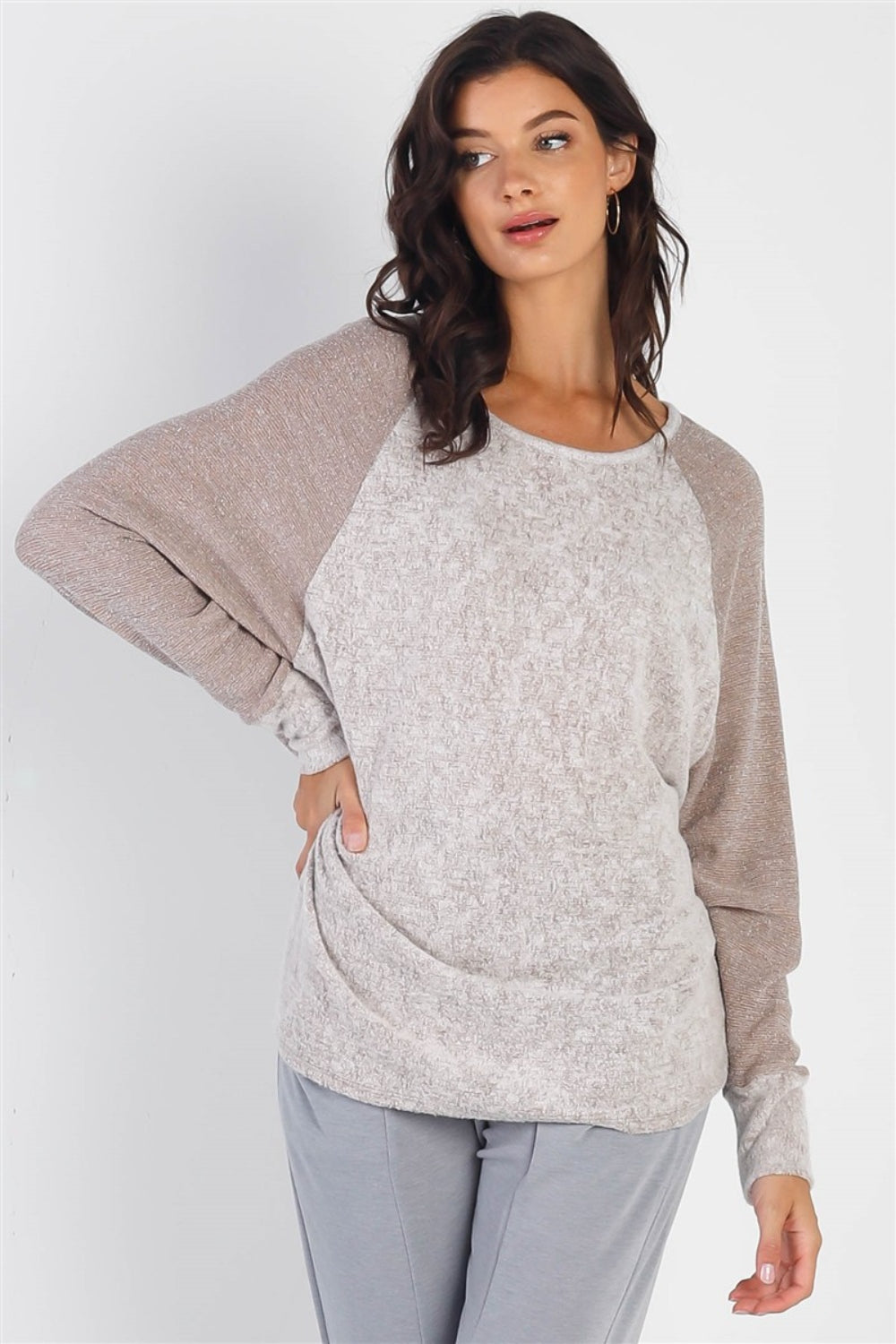 Round Neck Long Sleeve Contrast Top