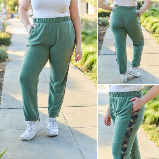 Camouflage Elastic Waist Sweatpants