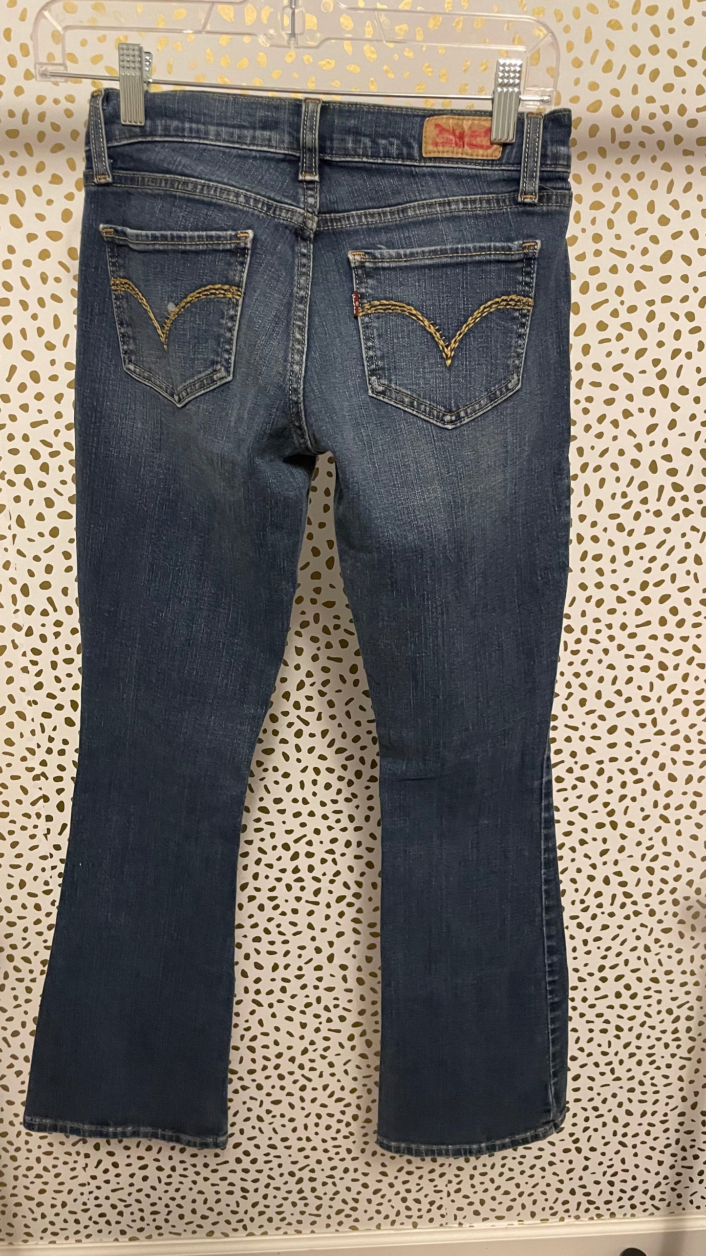 Levi size 25/32 women’s *final sale*