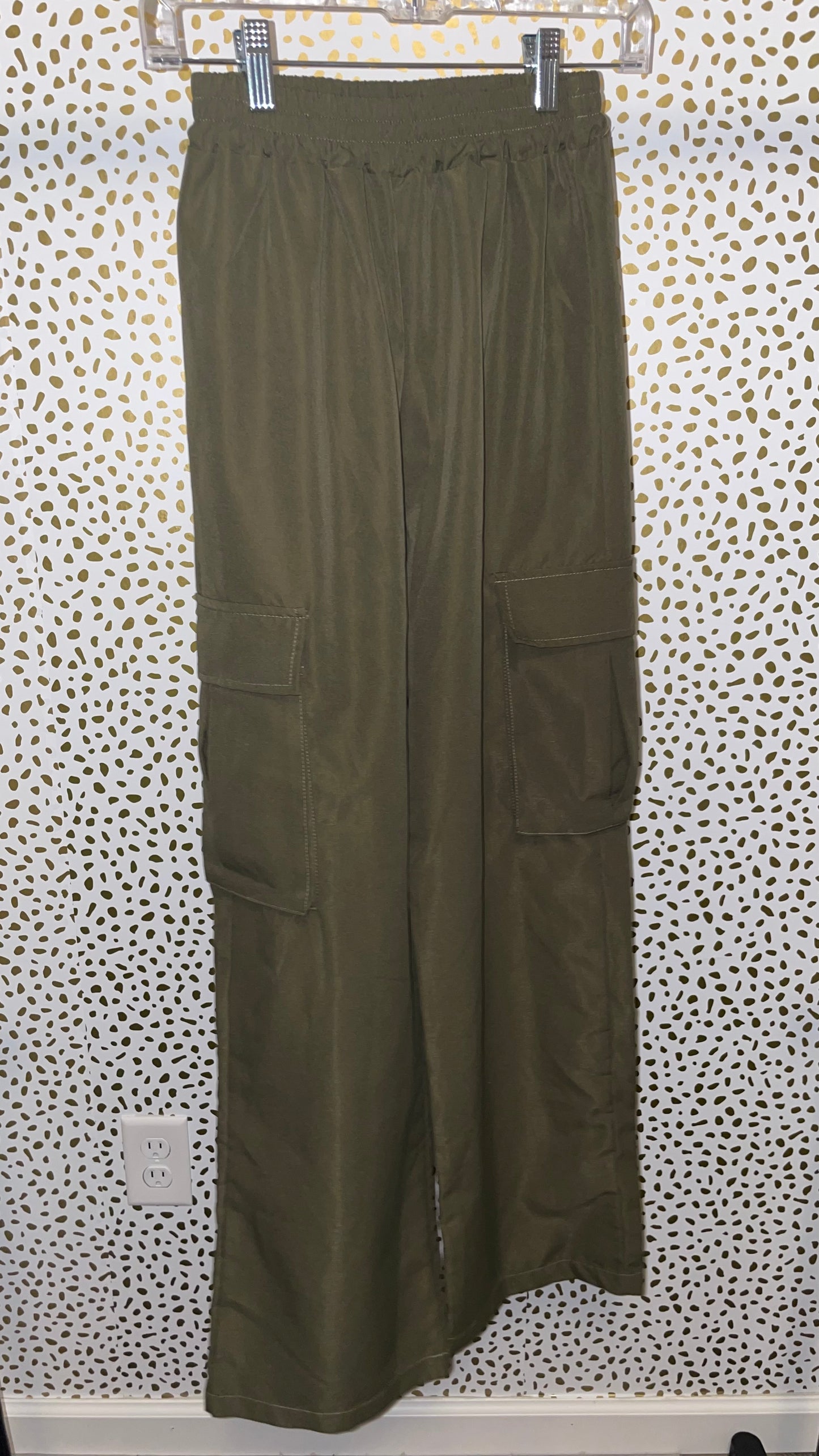 SHEIN cargo pants small *final sale*