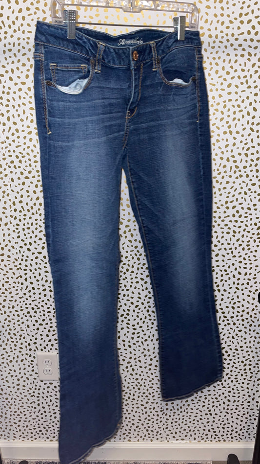 American Eagle skinny kicker super stretch size 12 *final sale*